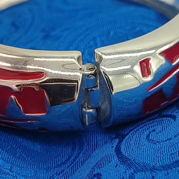 Chico's Red enamel & silver hinged bangle bracelet - Picture 8 of 8